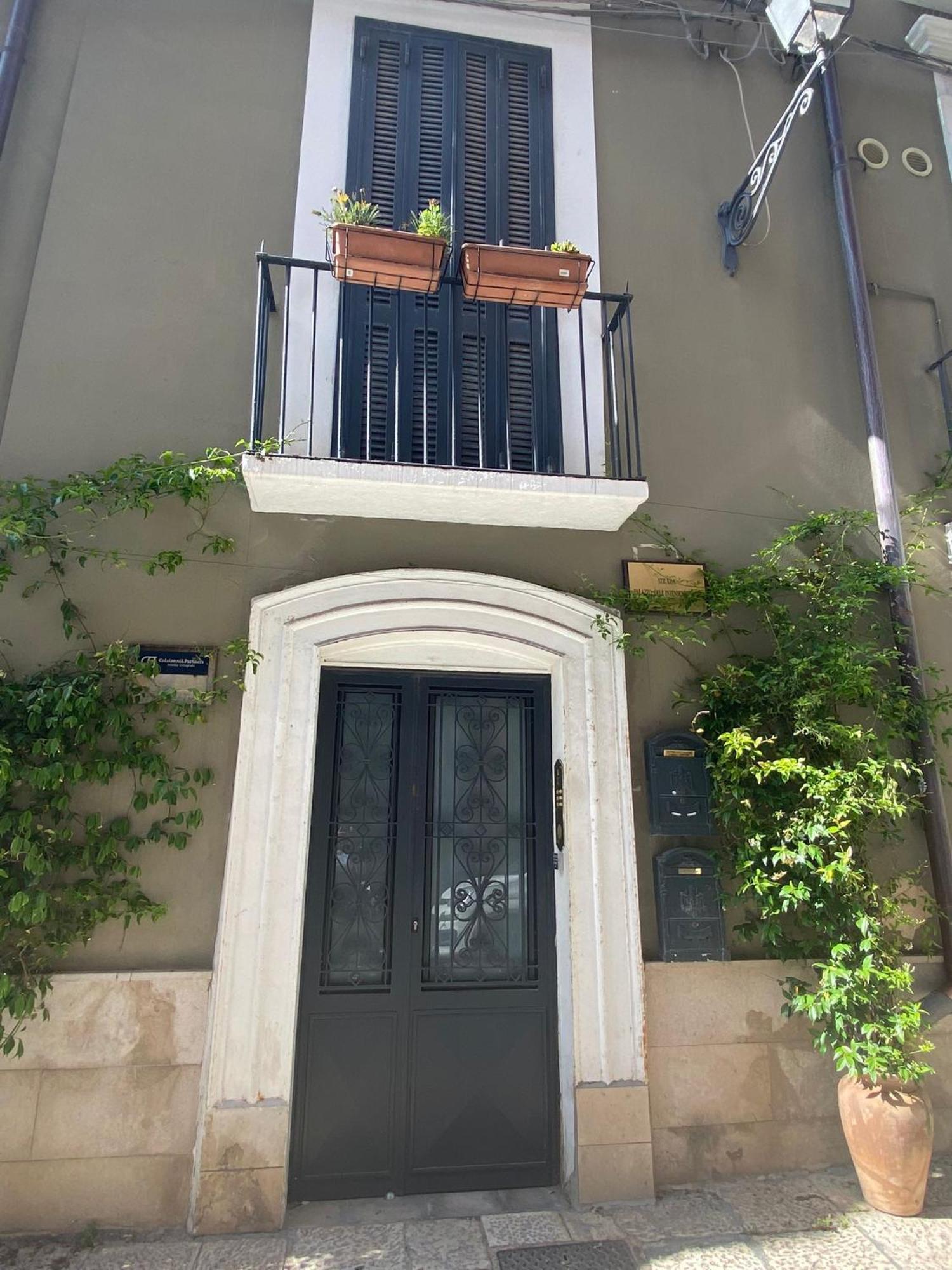 Bari Landlord 31- Old Town Apartment Eksteriør bilde